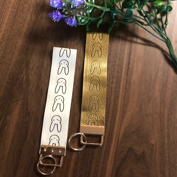 Keychain - Picture 3 of 3